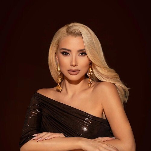 Цветелина Янева