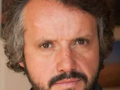 Калин Терзийски – гений на ръба, който превръща скандала в изкуство