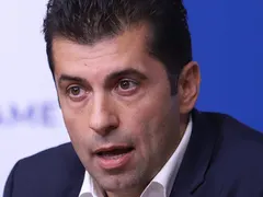 Кирил Петков – паднал ангел на промяната или голямото завръщане