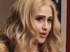 Мария Бакалова – ангелско лице, холивудски скандали и българска настъпателност