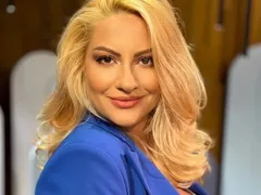 Нели Хаджийска – преродената изповедничка от екрана, която взривява мрежата отново!