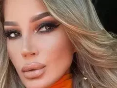 Есил Дюран – скандалите я догонват, успехите я изпреварват