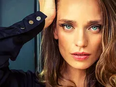 Ирена Милянкова – ангел с бритa глава, скандали, 6 деца и внуче на 39