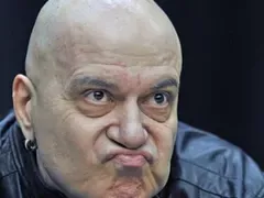 Слави Трифонов – от „никога с ГЕРБ“ до новото му завръщане на върха!