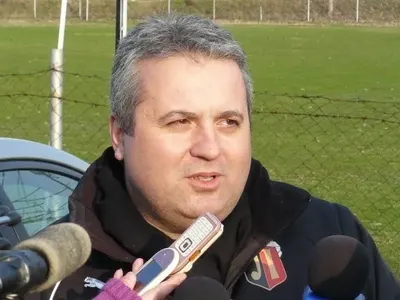 Защо Коко Динев е толкова неустоим?