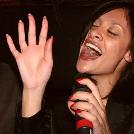 Мариана Попова - малки възможности, големи претенции!