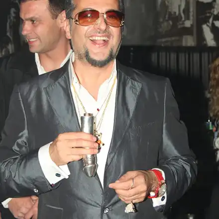 Евгени Минчев умириса хайлайфа