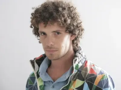 Кой не знае Явор Бахаров, кой не е пушил трева с него?!