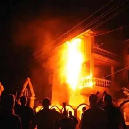 Трябваше ли полицията да пази къщите на Цар Киро?