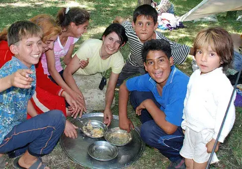 Хора, България има талантливи и свестни цигани!