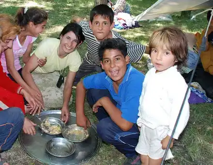 Хора, България има талантливи и свестни цигани!