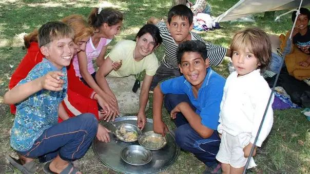 Хора, България има талантливи и свестни цигани!