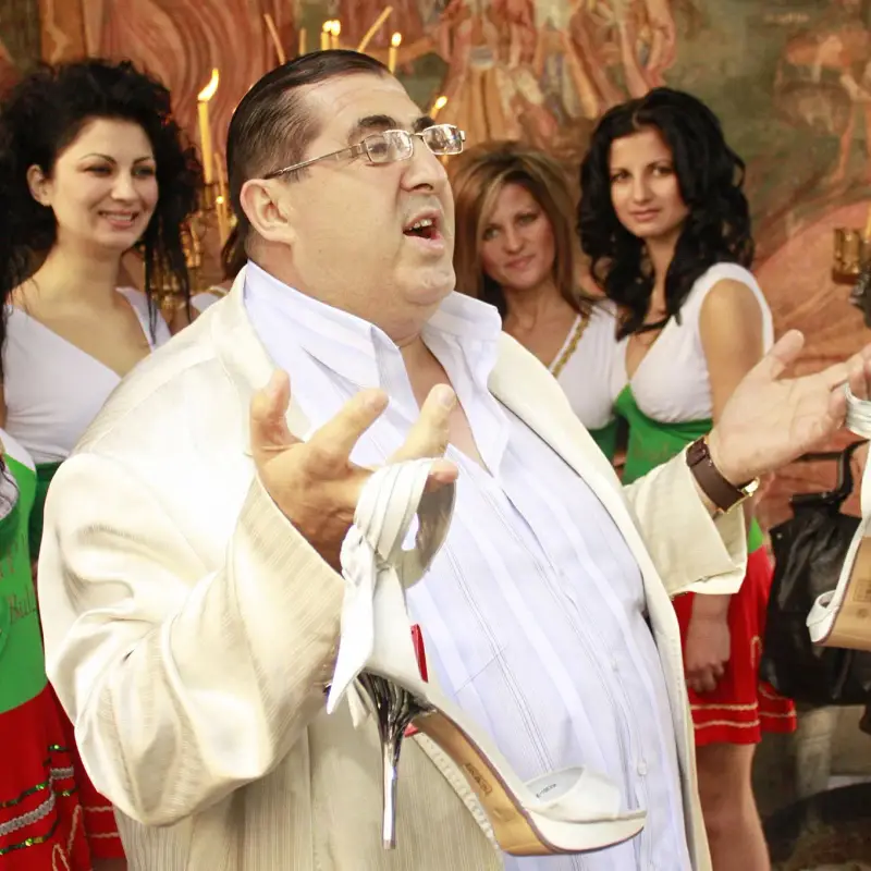 Колко плати Митьо Пищова на 6-ата си булка?