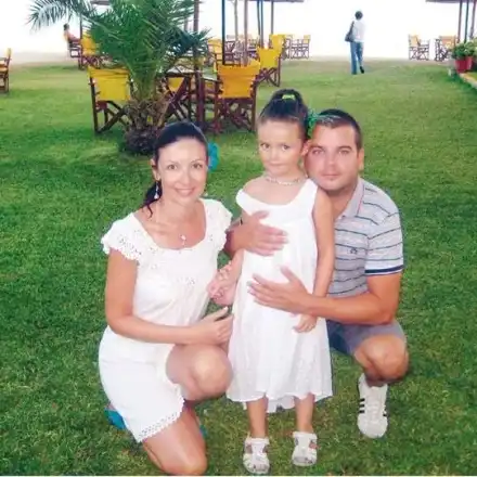 Цирк! В люта война се превърна разводът на Иван и Вихра