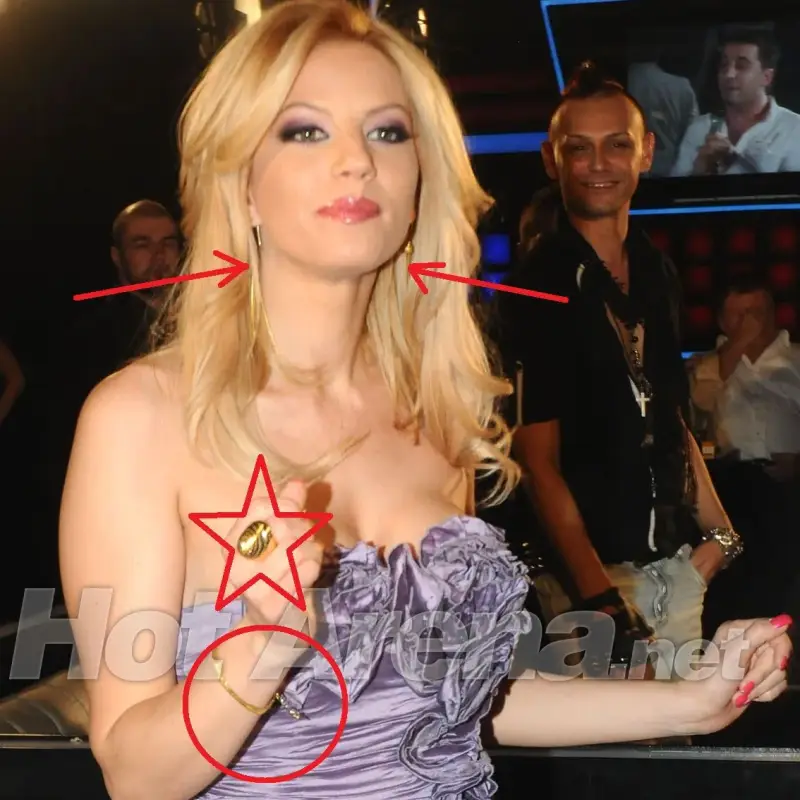 Емилия към народа: Вижте Коко как ме позлати!