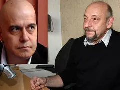 Слави бил ЗОМБИ! Психотерапевт манипулирал шоуто му