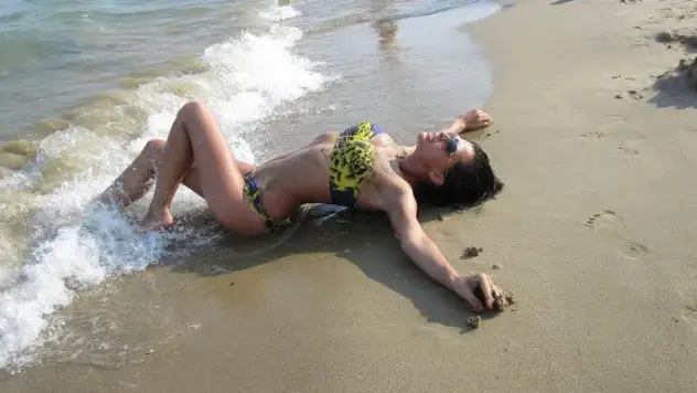 Какво става с тялото на Преслава? (СНИМКИ!)