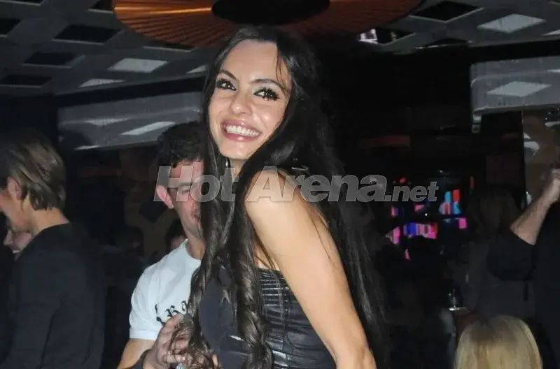 Лияна - секси агресивна на 32! (HOT СНИМКИ)