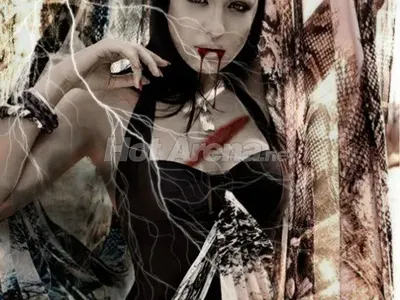 ХОРЪР! Анелия и Андреа ВАМПИРЯСАХА (УНИКАЛНИ СНИМКИ)