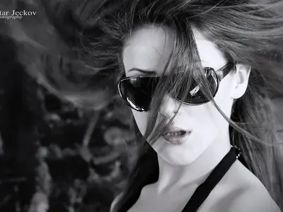 Еротичен фотограф номер 1 проговори!