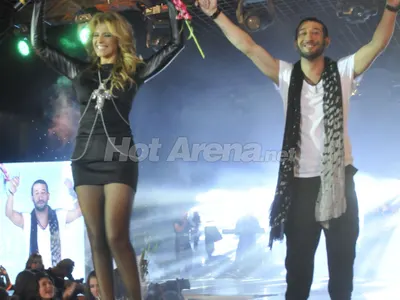 Анелия пя по бельо и сълзи на концерта си (ЕКСКЛУЗИВНИ СНИМКИ)