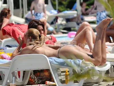 Ето ги чалга певиците с най-яки дупета! (СНИМКИ ОТЗАД)