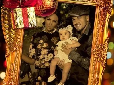 За Коледа! Златка целува, а Камелия палува (Вижте още пожелания)