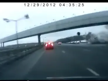 В последния ден на годината! Това е най-трагичното видео (ВИЖТЕ)