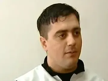 ЛУДОСТ! Момиче се омъжи за убиеца на близначката си  (ВИДЕО)