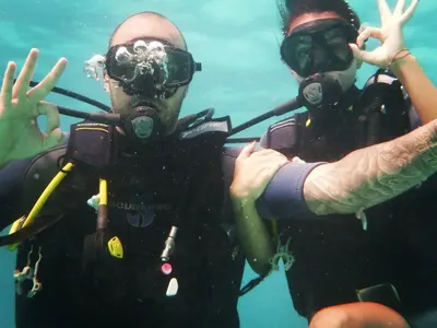 ШОК! Алисия и Николета са заедно на тайна почивка? (СНИМКИ)