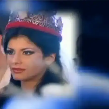 Вижте как Анелия за пореден път издразни Емилия (СНИМКИ+ВИДЕО)