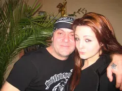Истината! Симона Загорова е ЖЕРТВА на родителите си