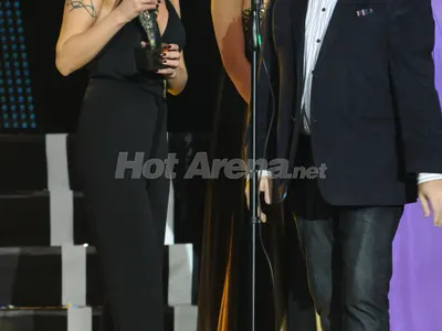 Жесток скандал между Емилия и Анелия (ЗАД КУЛИСИТЕ НА КОНЦЕРТА)