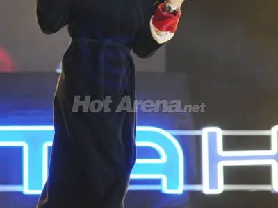 Жесток скандал между Емилия и Анелия (ЗАД КУЛИСИТЕ НА КОНЦЕРТА)