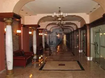 Вижте морският апартамент на Слави Трифонов (СУПЕР ЛУКС)