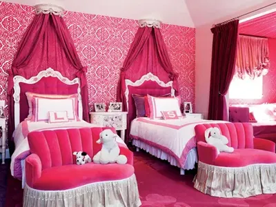 Вижте райския дом на бившата на Чарли Шийн