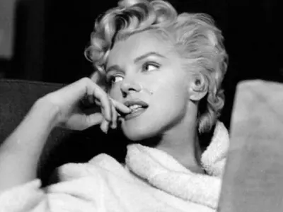 Разкриха ШОКИРАЩИТЕ тайни любови на Холивуд (ВИЖТЕ ГИ)