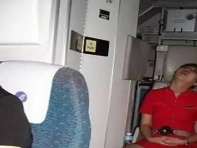 Вижте 10 -те най-шантави места за сън (СНИМКИ)