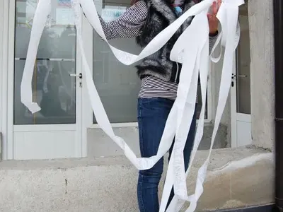 Мъж плати 13-метрова сметка за спрян електромер!