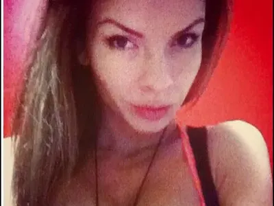 Познахте ли я ? Вижте Аксиния без грим (ФОТО)