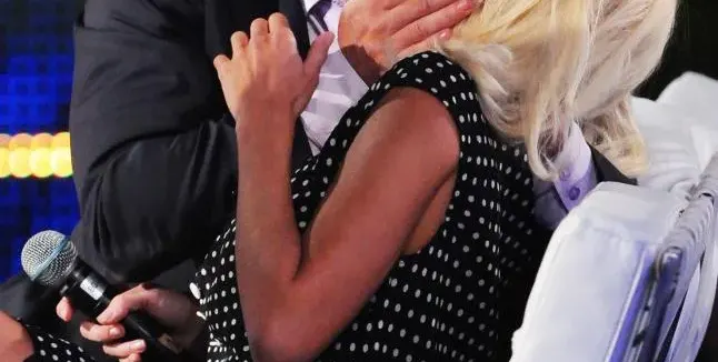 HOT! Рачков нацелува Мария пред всички