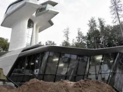 Лукс! Вижте палата, който Доронин строи за Наоми Кембъл (СНИМКИ)