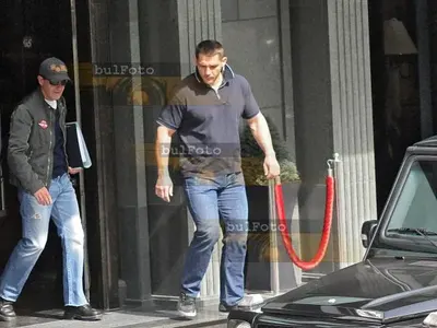 Антонио Бандерас пристигна в София (СНИМКИ)