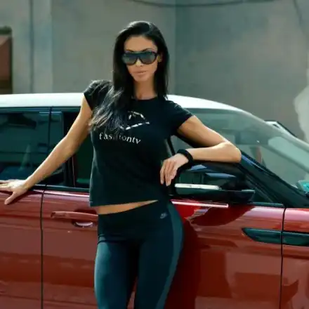 Биляна Йотовска подкара джип за 70 бона