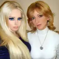 Вижте семейството на украинското Барби  (СНИМКИ)