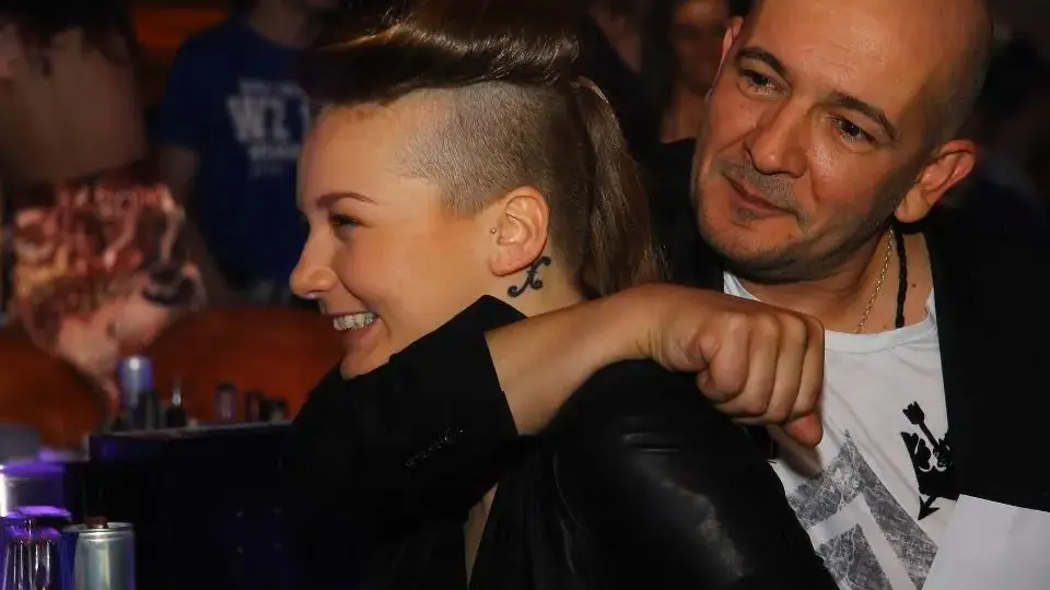 Цвети Грахич спала с кого ли не (Гореща афера в Шоуто на Слави + СНИМКИ)