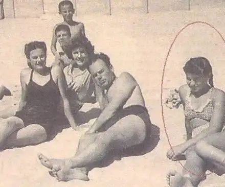 Уникално! Вижте Лили Иванова като малка по бански! (ФОТО)