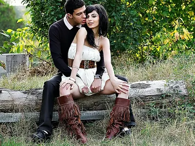 100 кила измамен! Къртицата Миглена си има гадже навън?! (СНИМКИ)