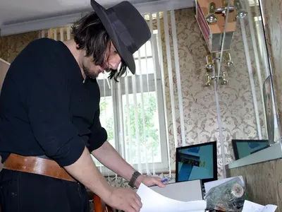 Виж как се промени Чочо Попйорданов през годините (МНОГО СНИМКИ)