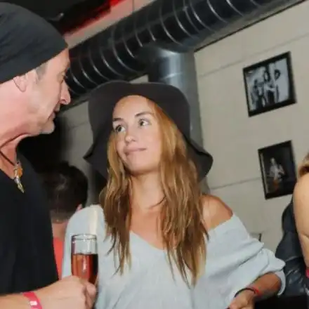 И бившата на Донков тормозена! (Бил душевадец и болезнено ревнив)